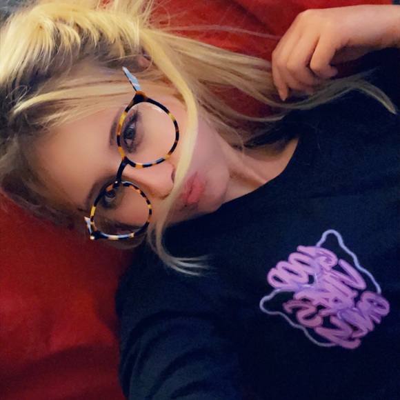 Meet your Posher, Daisy - Picture 2 of 3